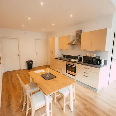 Lumineux Et Calme Sur La Route Des Vins アパート *