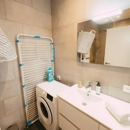 Lumineux Et Calme Sur La Route Des Vins アパート